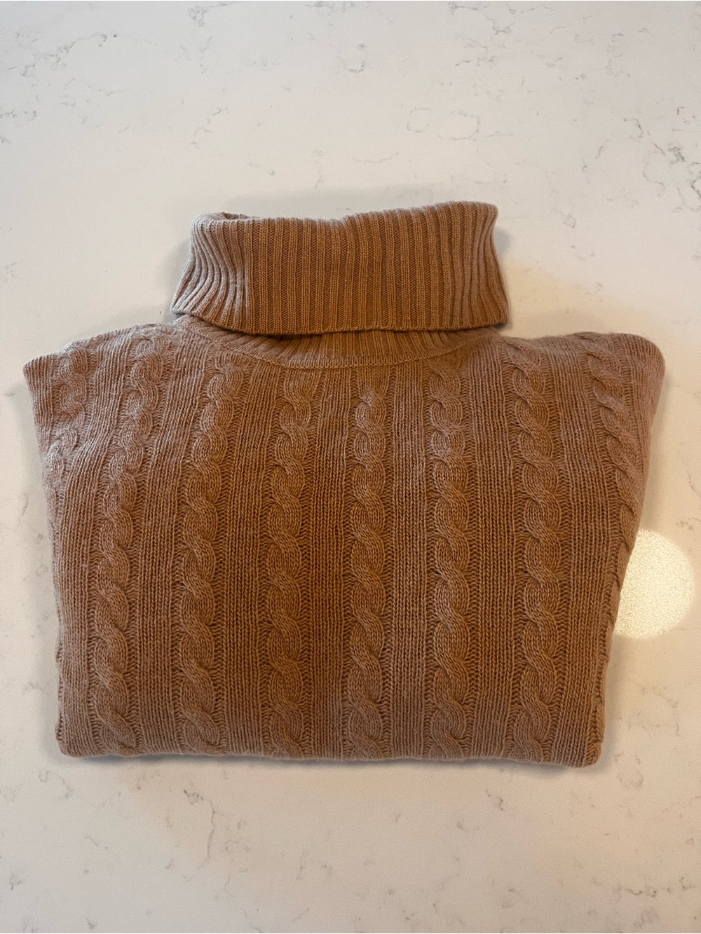 Deane & White đŻ% Cashmere Cable Knit Turtleneck Sweater Womenâs -Size Medium-EUC - Picture 4 of 7